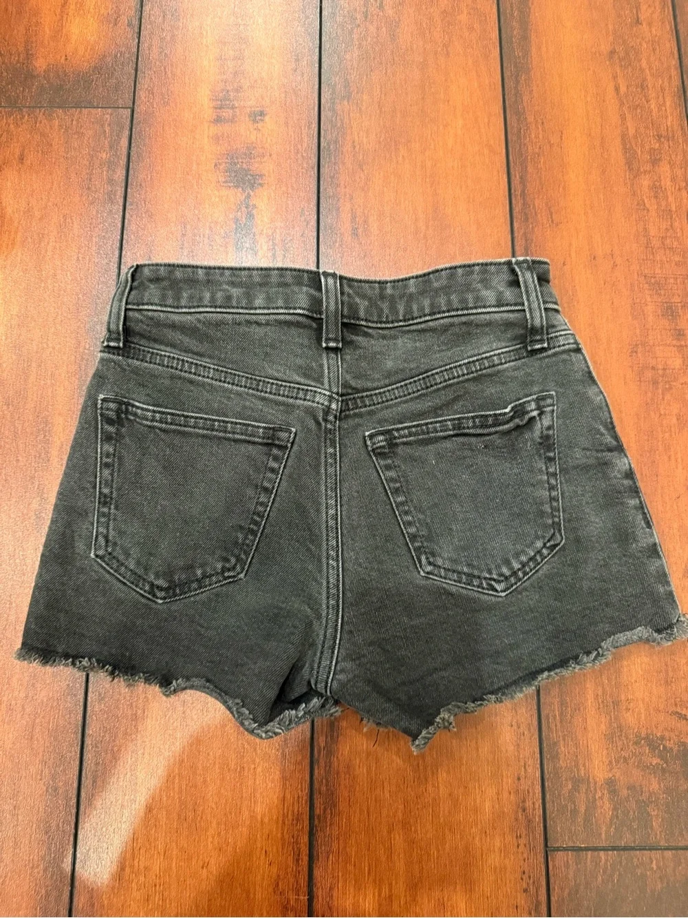 GAP classic black